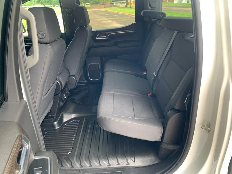 Chevrolet Silverado 1500 LT Crew Cab 4WD 2023