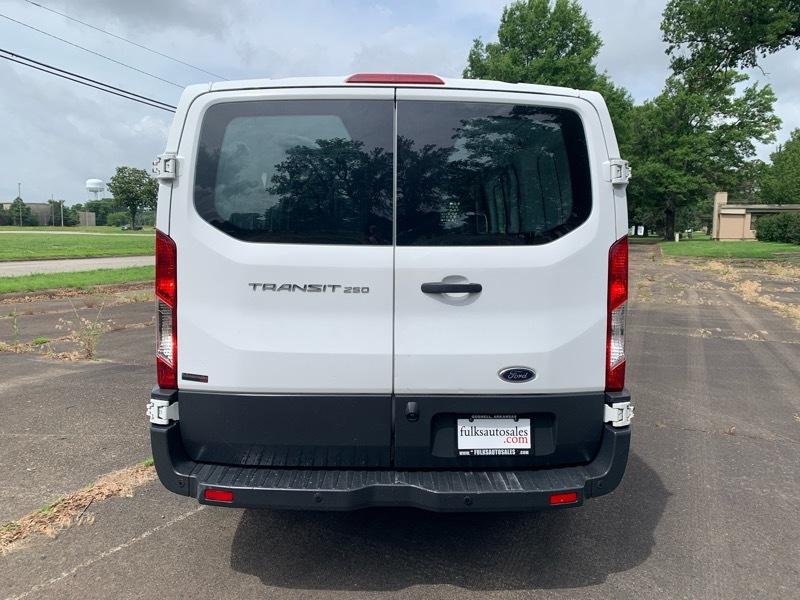 Ford Transit 250 Van Low Roof 60/40 Pass.130-in. WB 2016