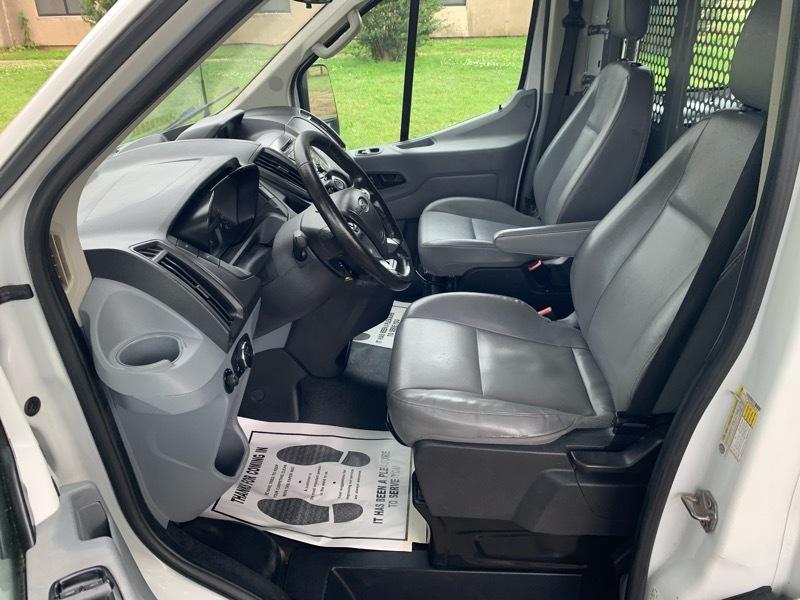 Ford Transit 250 Van Low Roof 60/40 Pass.130-in. WB 2016