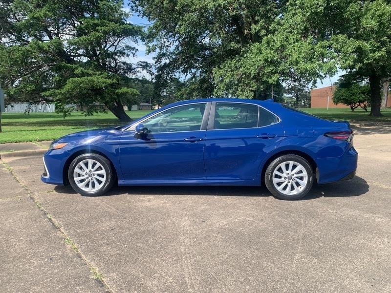 Toyota Camry LE 2023