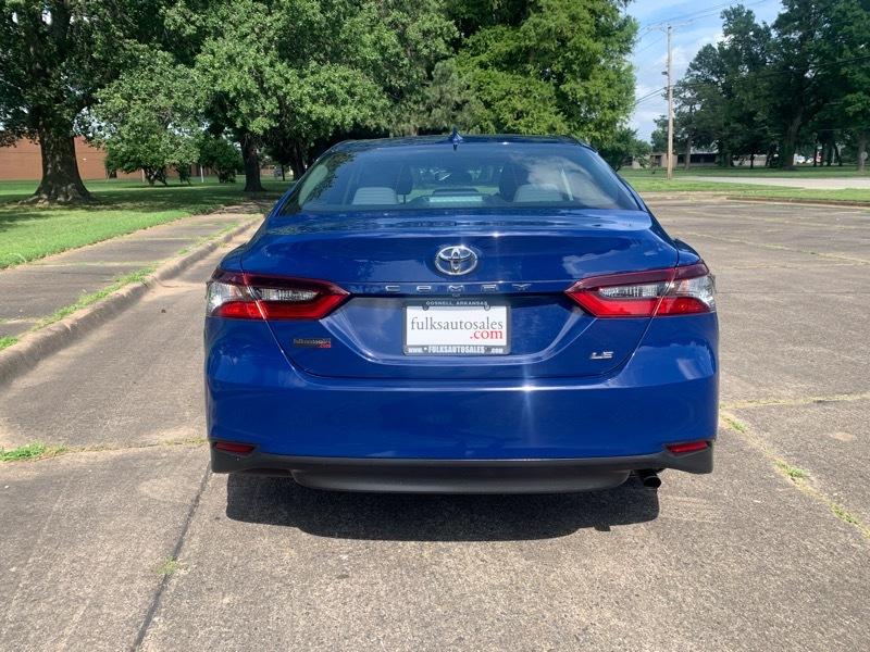 Toyota Camry LE 2023