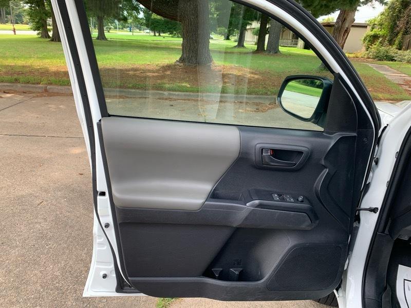 Toyota Tacoma SR5 Access Cab I4 6AT 2WD 2023