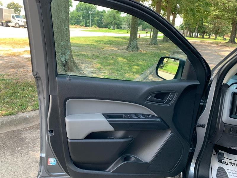Chevrolet Colorado 4WD Crew Cab WT 2022