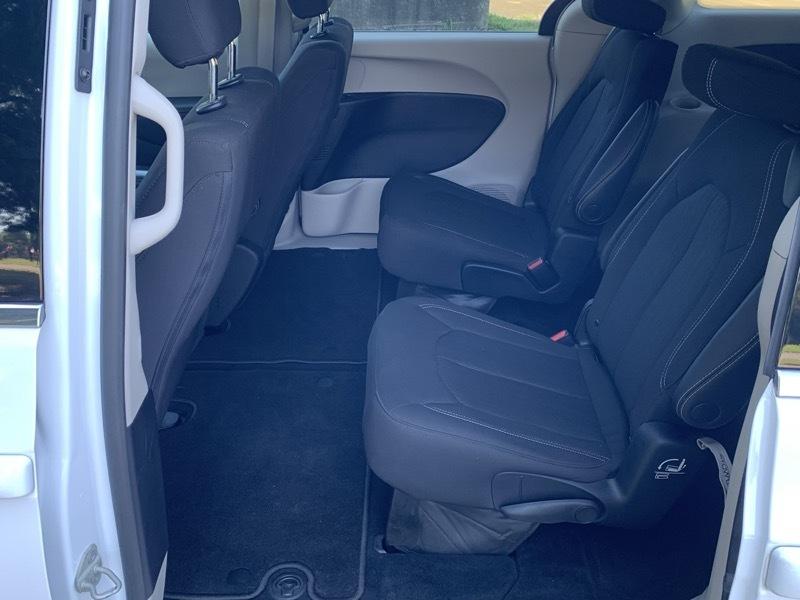 Chrysler Voyager LX 2023