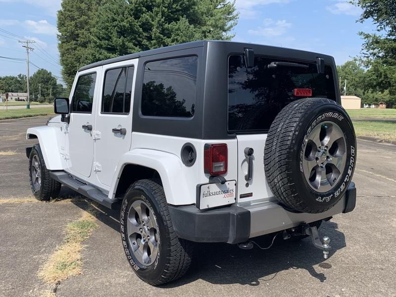 Jeep Wrangler JK Unlimited Sahara 4WD 2018