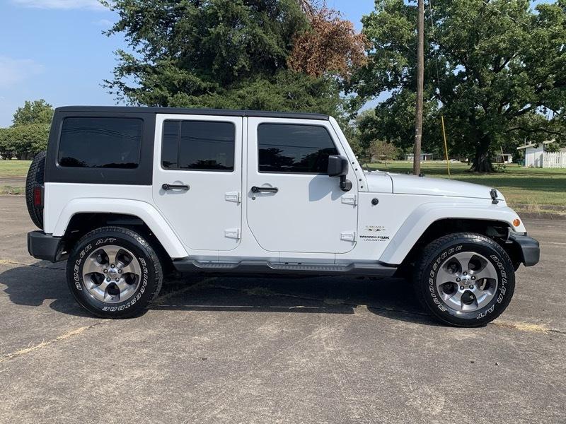 Jeep Wrangler JK Unlimited Sahara 4WD 2018