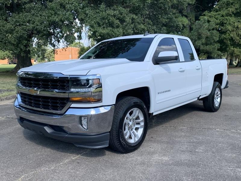 Chevrolet Silverado 1500 1LT Double Cab 2WD 2017