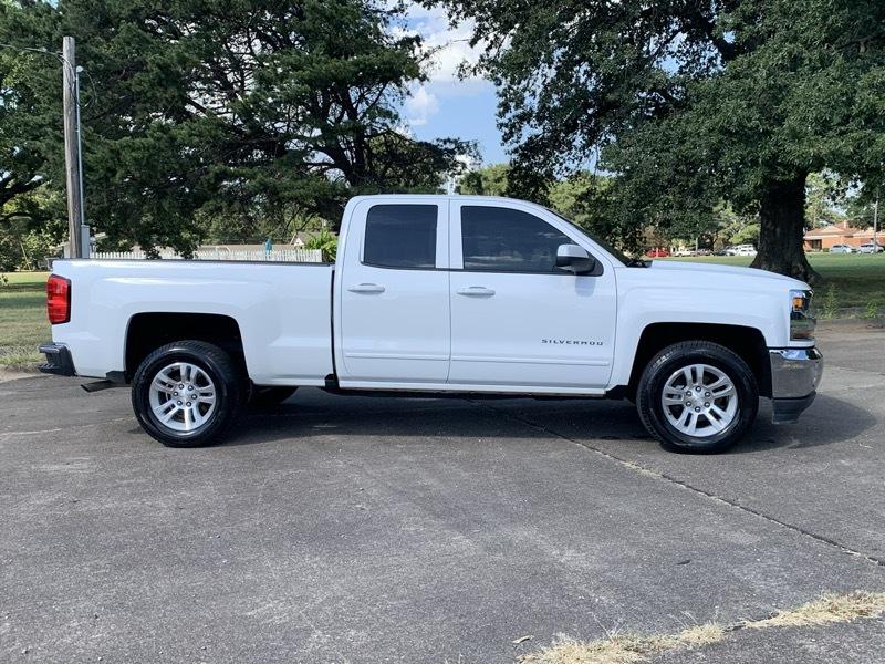 Chevrolet Silverado 1500 1LT Double Cab 2WD 2017