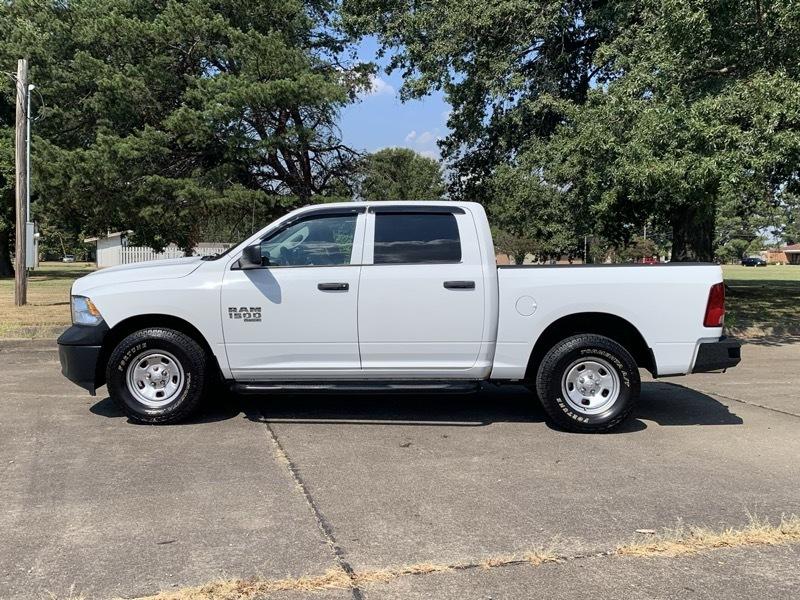 RAM 1500 Classic Tradesman Crew Cab SWB 4WD 2021