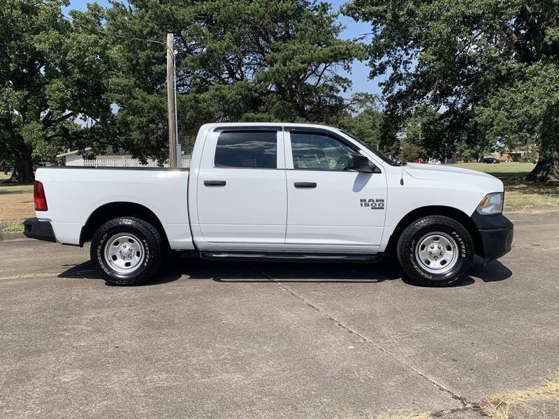RAM 1500 Classic Tradesman Crew Cab SWB 4WD 2021