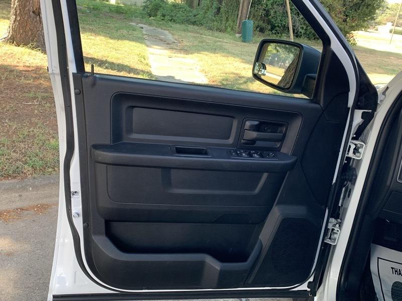 RAM 1500 Classic Tradesman Crew Cab SWB 4WD 2021