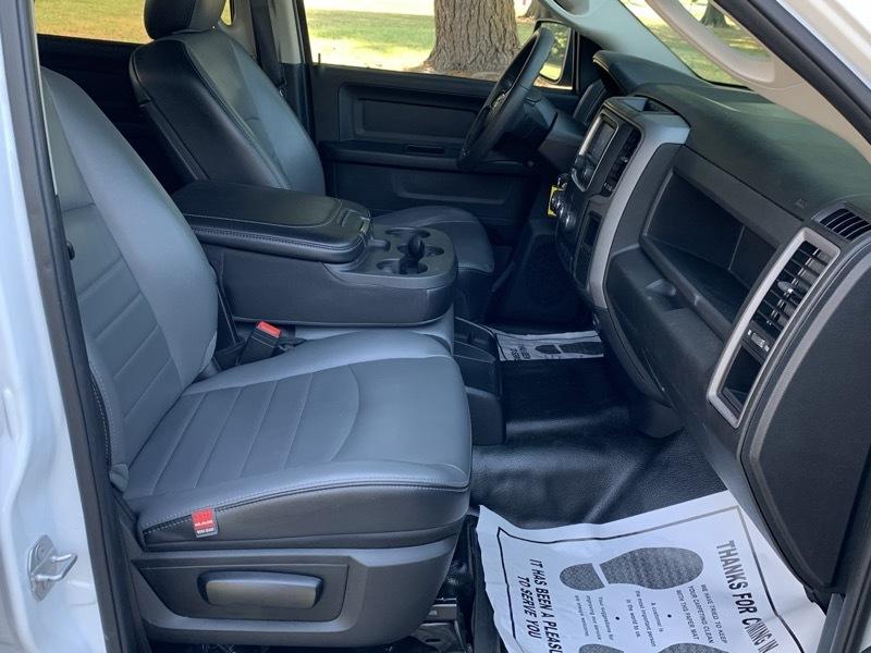 RAM 1500 Classic Tradesman Crew Cab SWB 4WD 2021