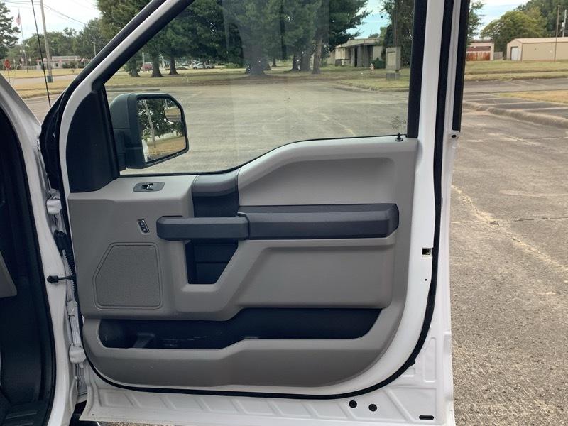 Ford F-150 XL Short Bed 2WD 2018