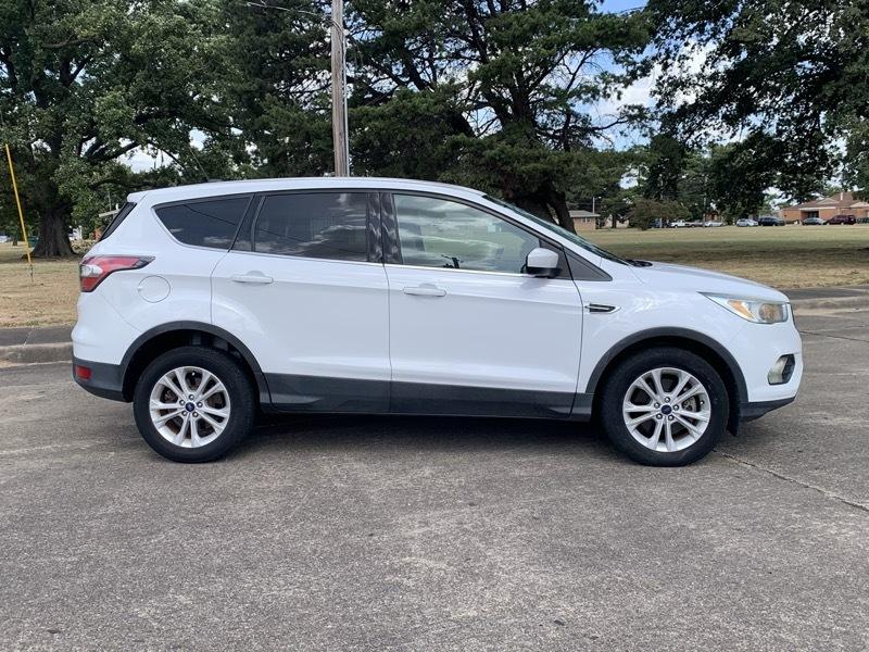 Ford Escape SE 4WD 2017