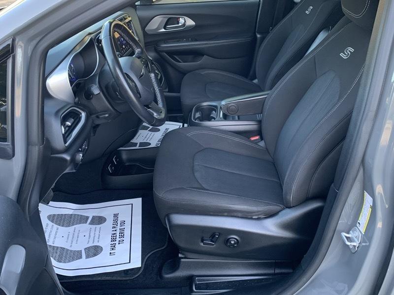 Chrysler Pacifica Touring Plus 2020