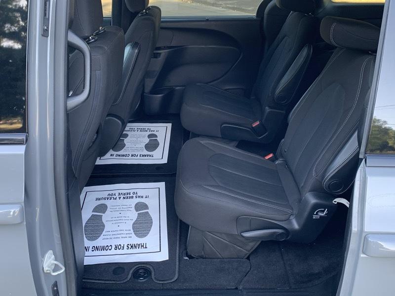 Chrysler Pacifica Touring Plus 2020