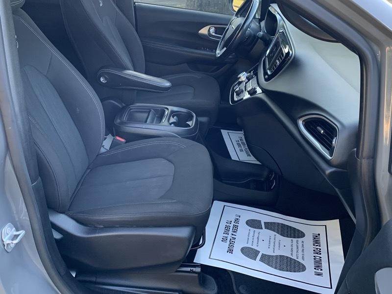 Chrysler Pacifica Touring Plus 2020