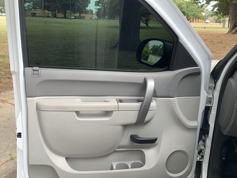 GMC Sierra 1500 Base 2WD 2012