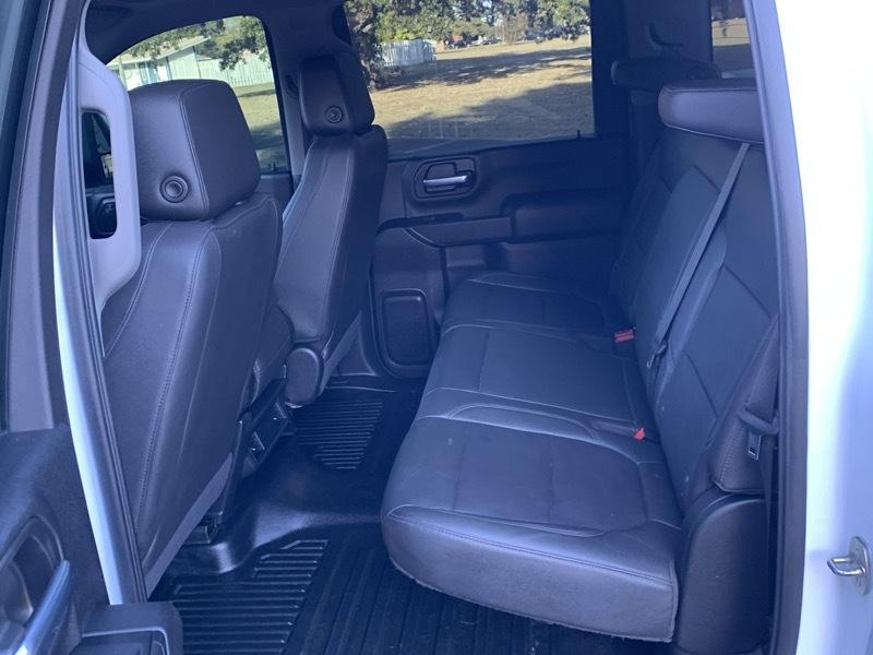 Chevrolet Silverado 3500HD Work Truck Crew Cab 4WD 2022
