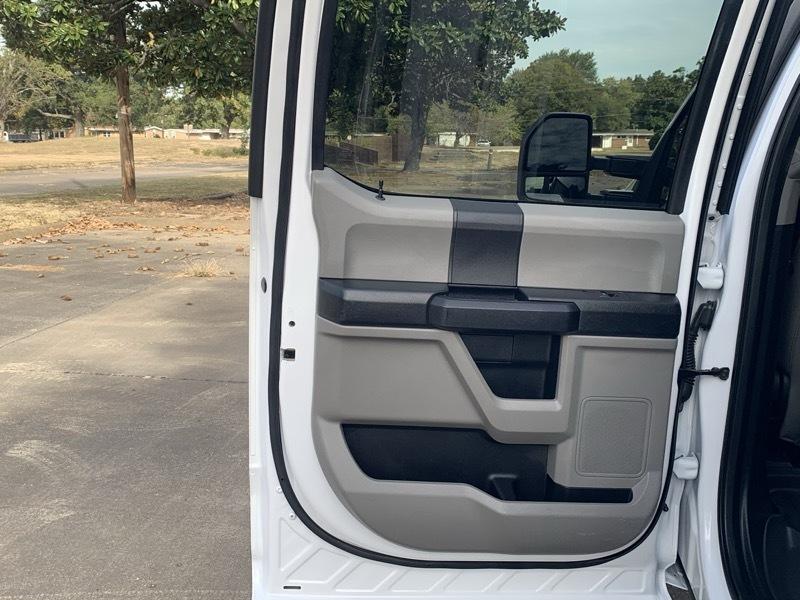 Ford F-250 SD XL Crew Cab 4WD 2021
