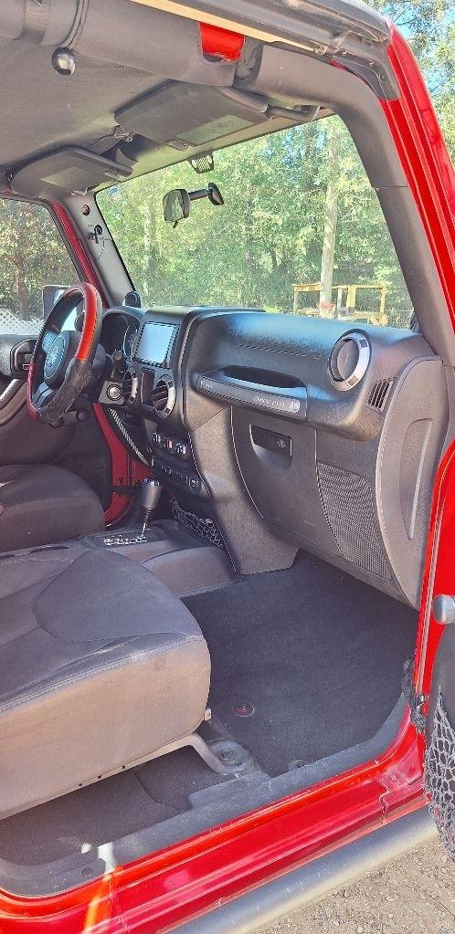 Jeep Wrangler  2014