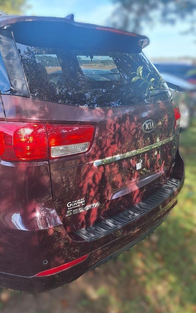 Kia Sedona  2015
