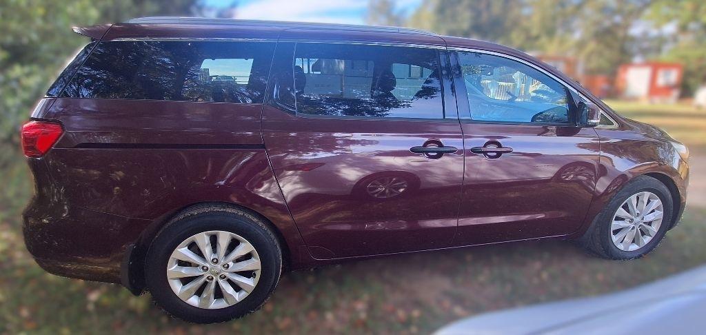 Kia Sedona  2015
