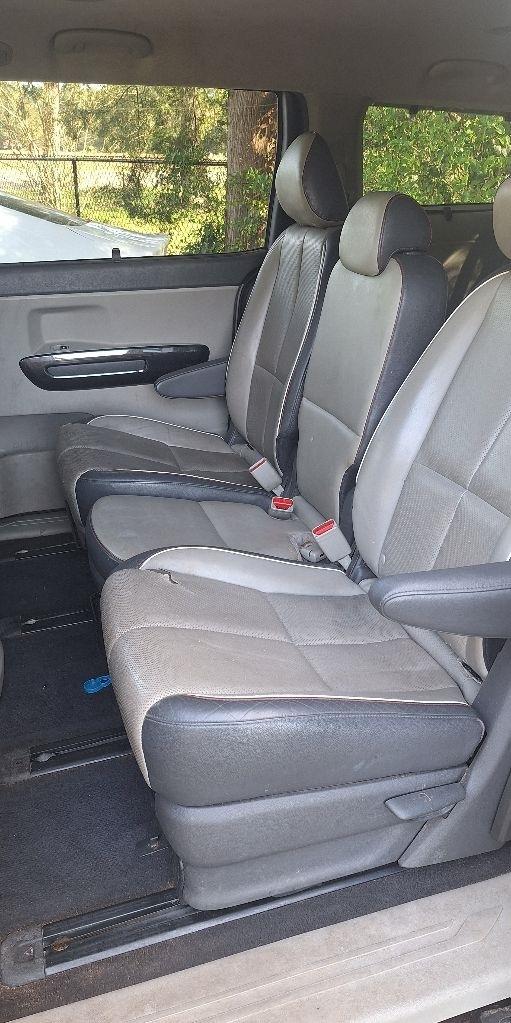 Kia Sedona  2015