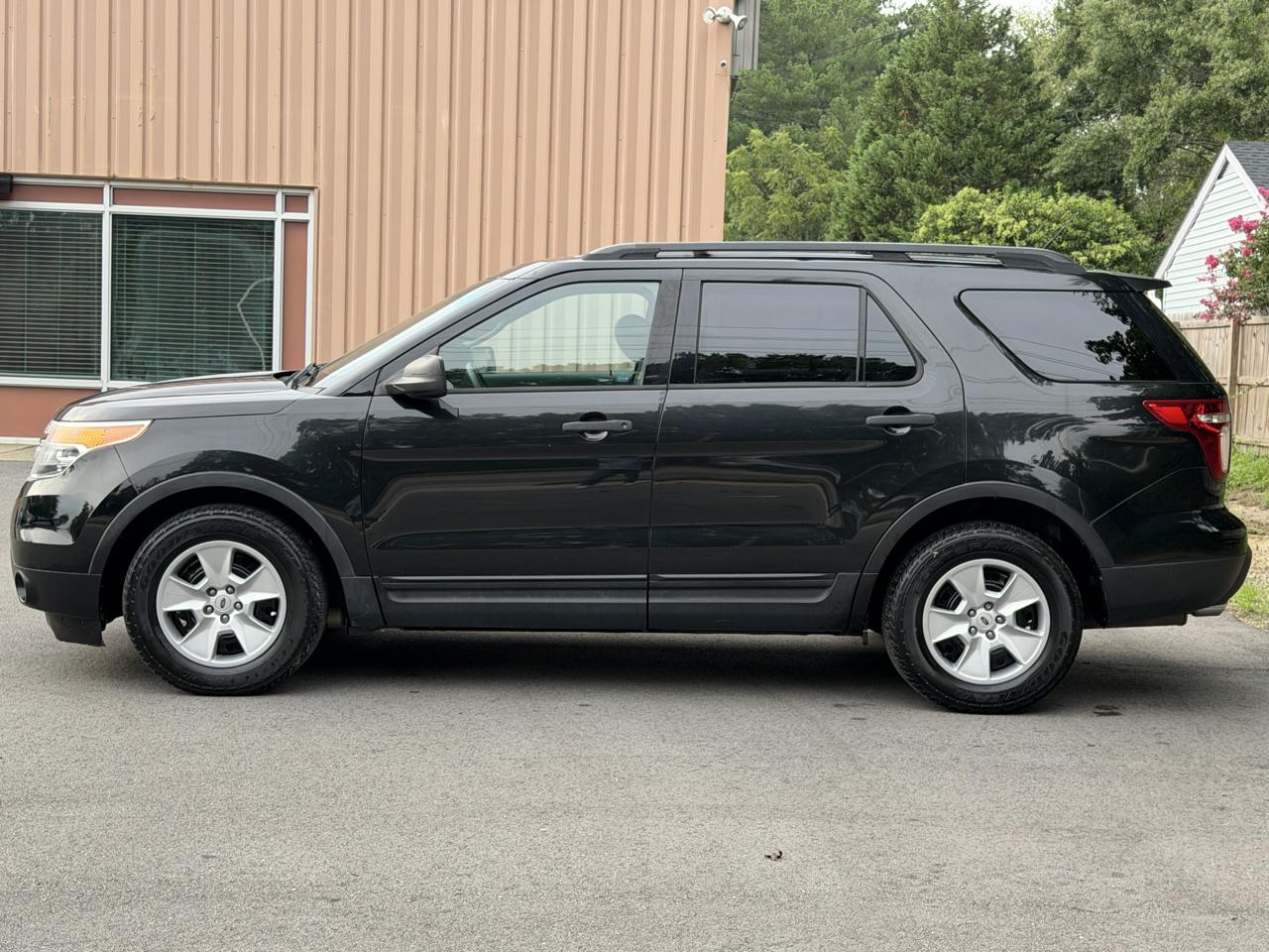 2013 Ford Explorer Base - Photo 4