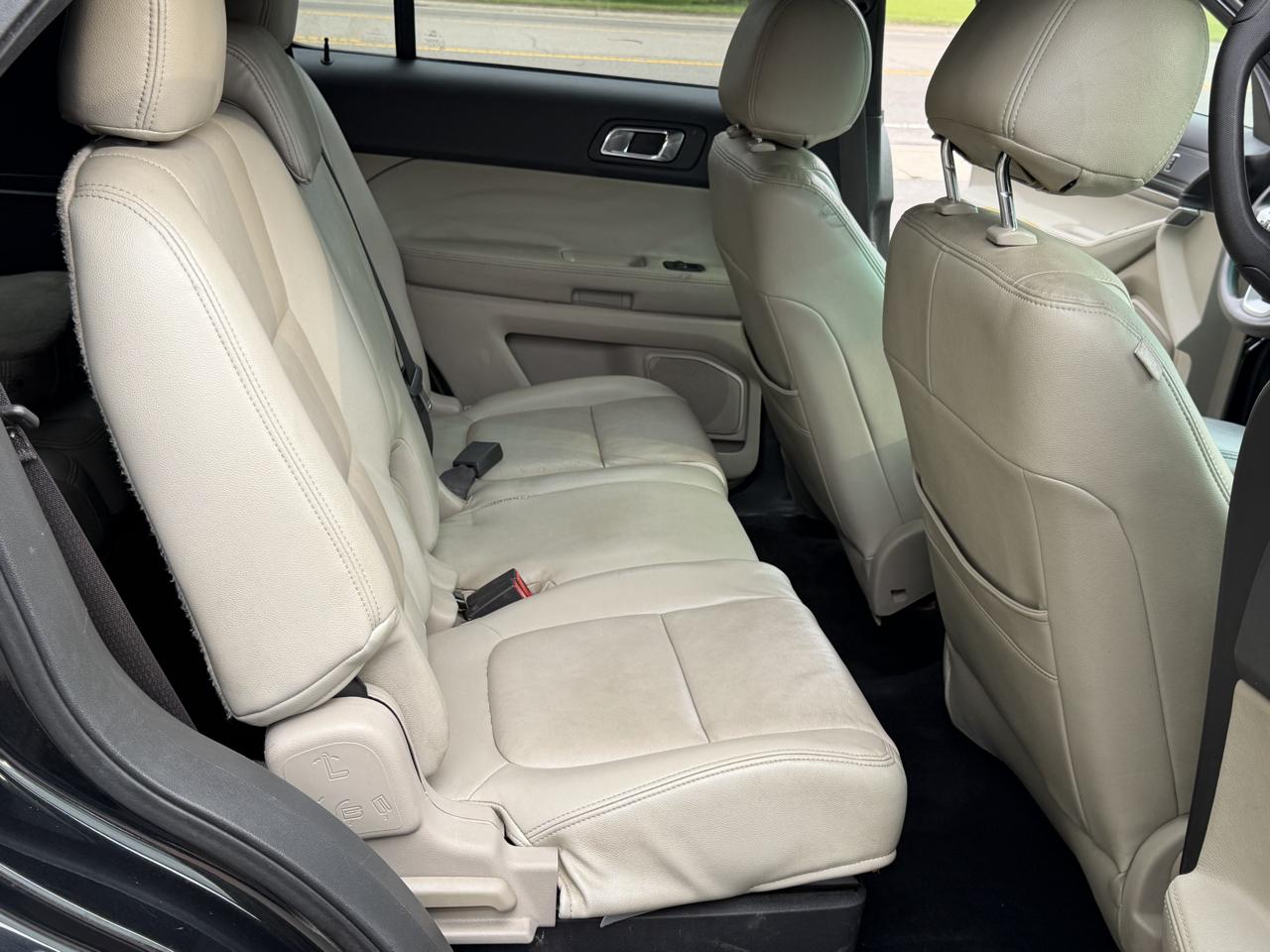 2013 Ford Explorer Base - Photo 20