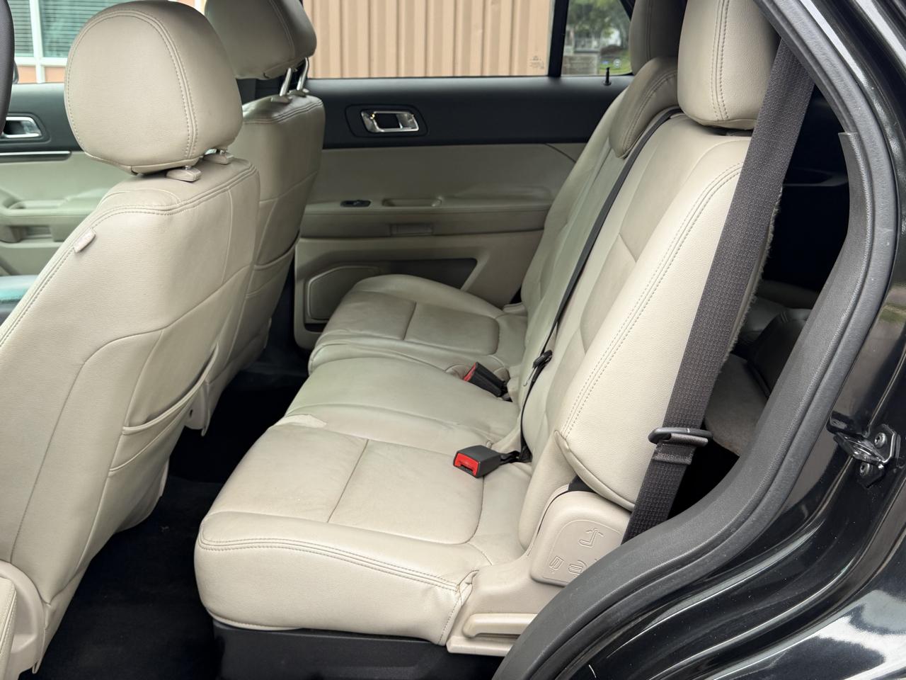 2013 Ford Explorer Base - Photo 22