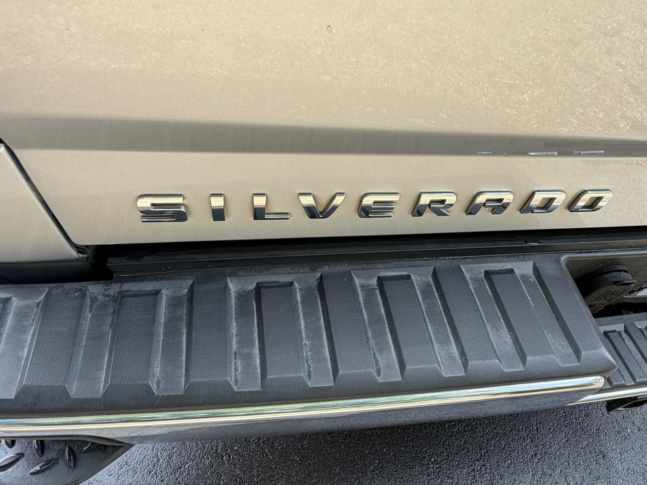 2018 Chevrolet Silverado 1500 LT - Photo 10