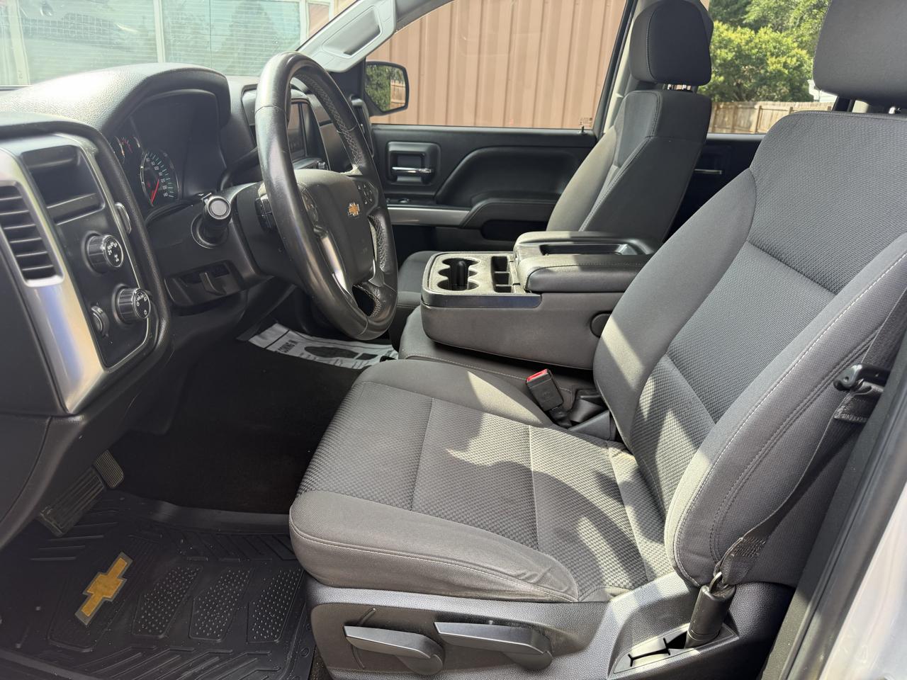 2018 Chevrolet Silverado 1500 LT - Photo 26