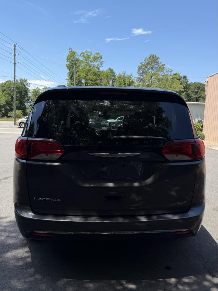 Chrysler Pacifica Touring-L 2017