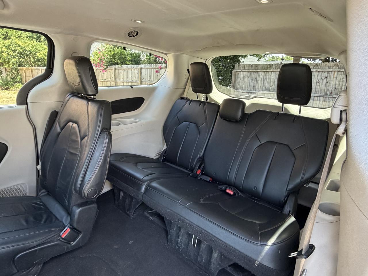 Chrysler Pacifica Touring-L 2017