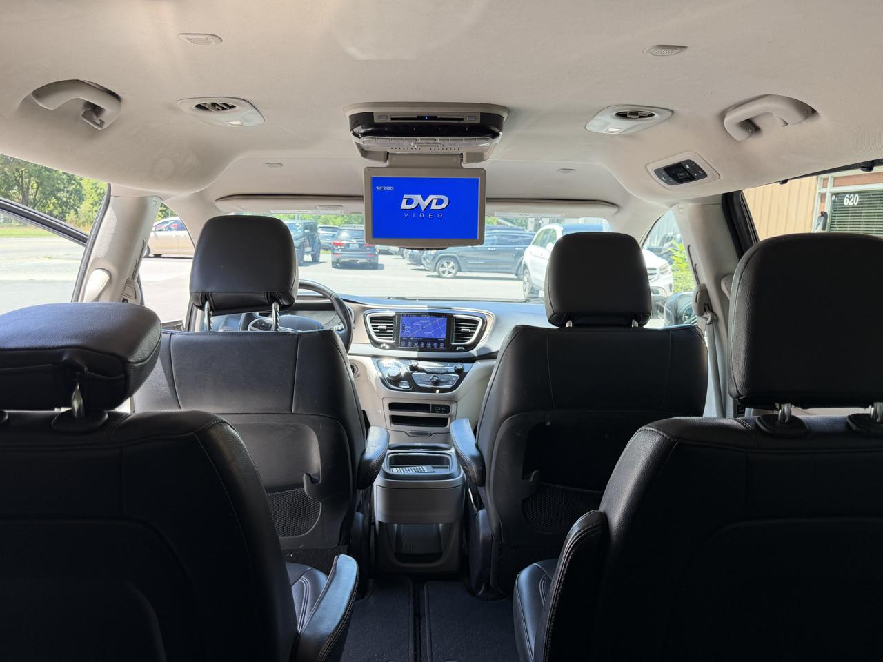 Chrysler Pacifica Touring-L 2017