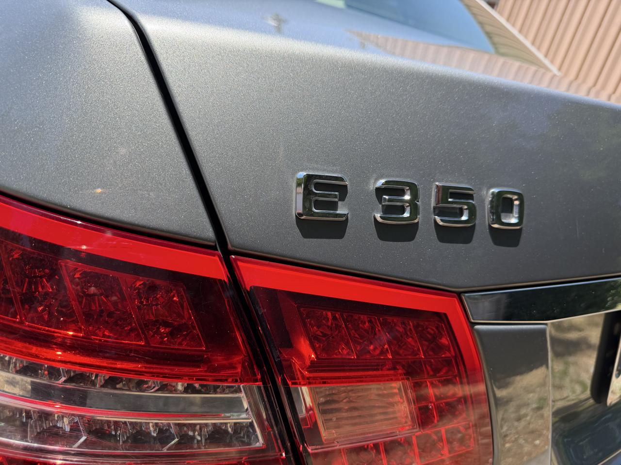 Mercedes-Benz E-Class E350 BlueTEC Sedan 2011