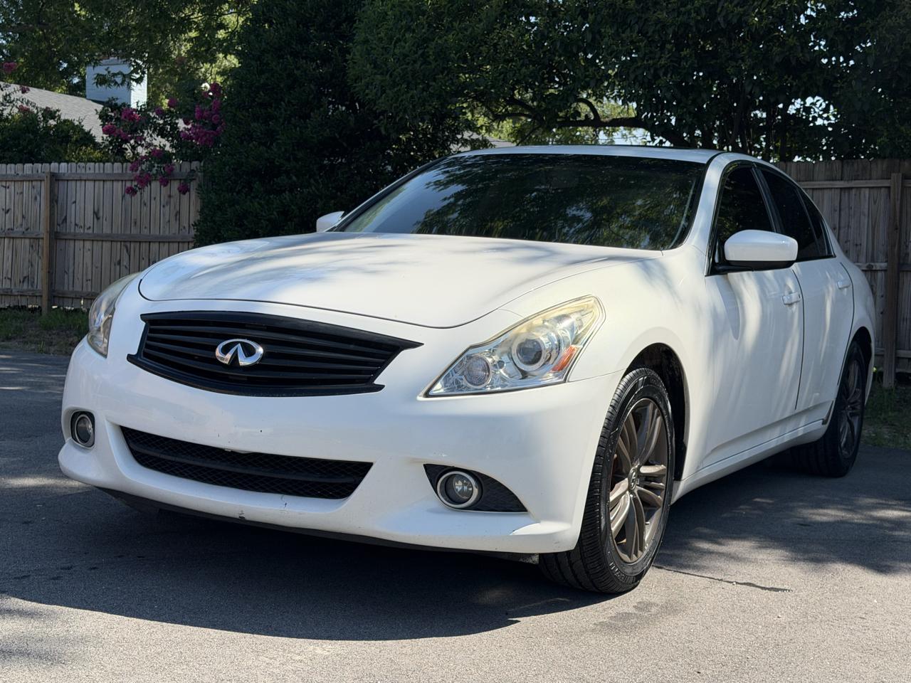 Infiniti Q40 AWD 2015