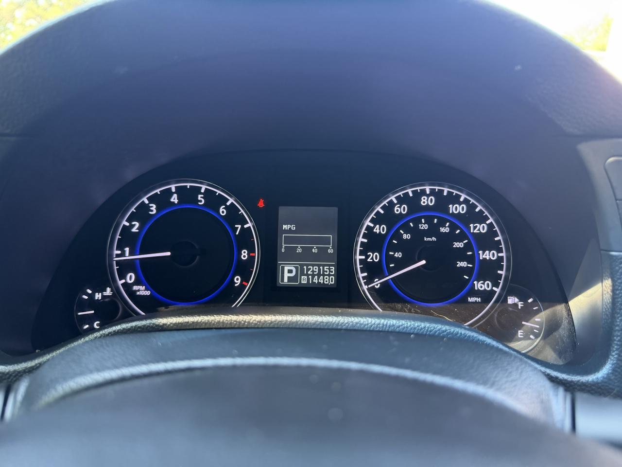 Infiniti Q40 AWD 2015