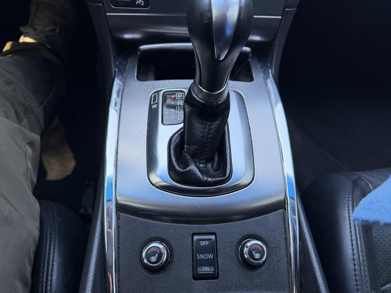 Infiniti Q40 AWD 2015
