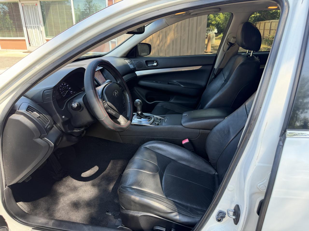 Infiniti Q40 AWD 2015
