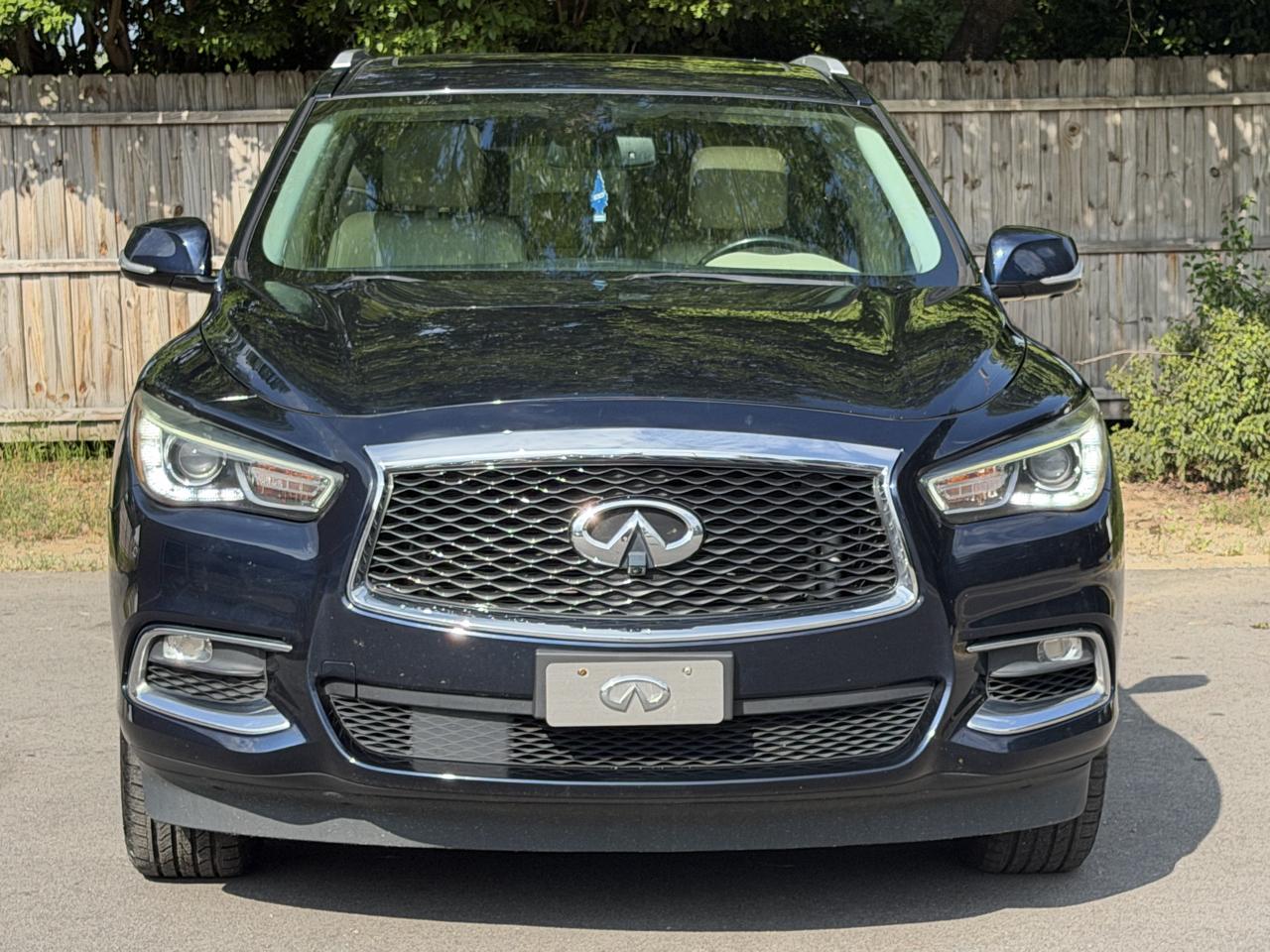 Infiniti QX60 Base AWD 2017