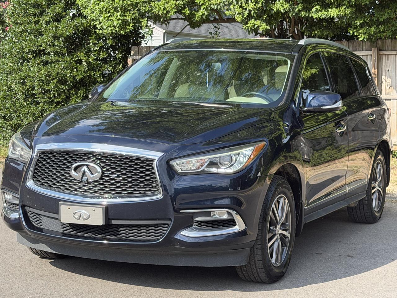 Infiniti QX60 Base AWD 2017