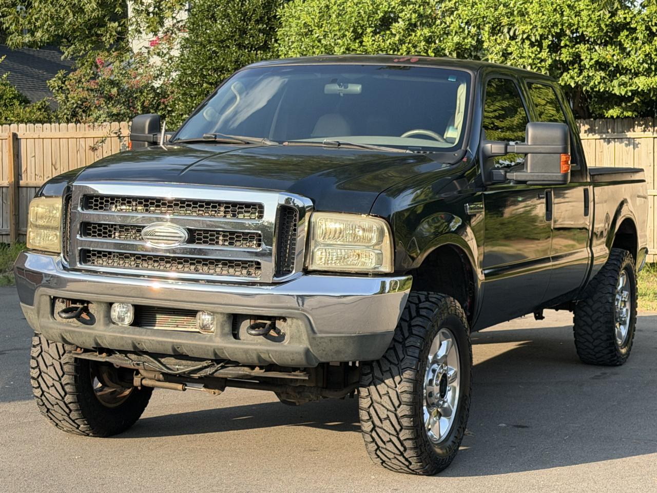 Ford F-250 SD XL Crew Cab 4WD 2004