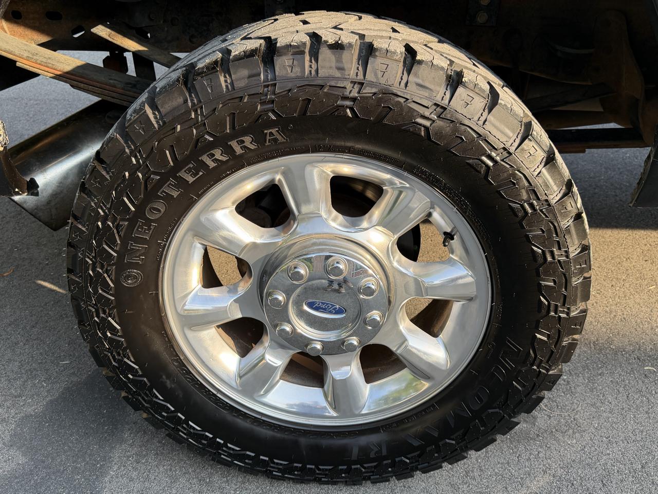 Ford F-250 SD XL Crew Cab 4WD 2004