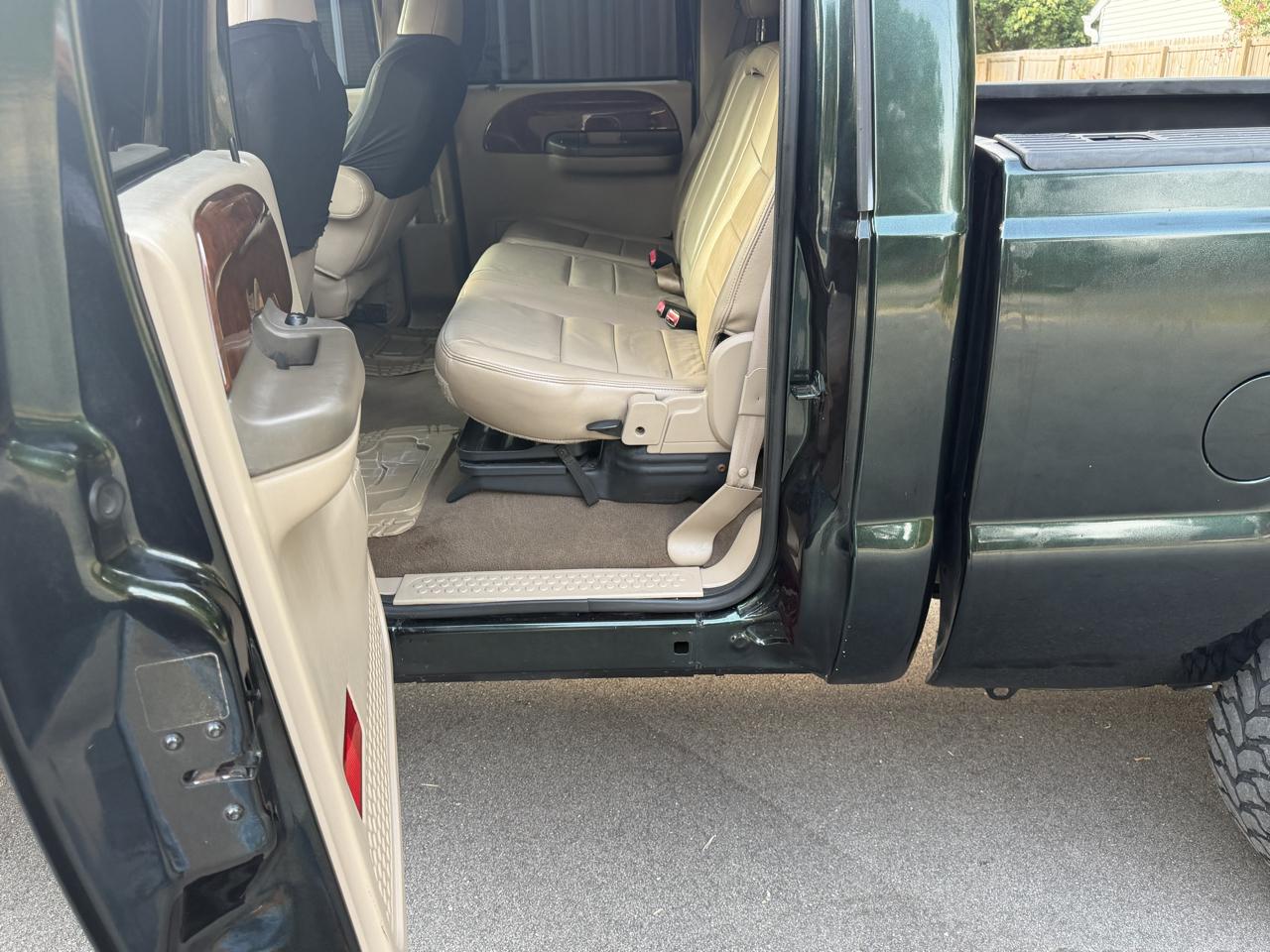 Ford F-250 SD XL Crew Cab 4WD 2004