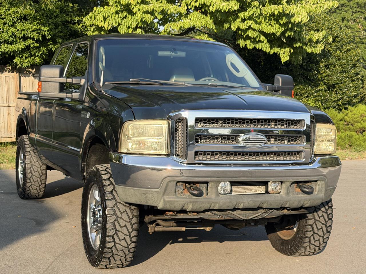 2004 Ford F-250 SD XL Crew Cab 4WD
