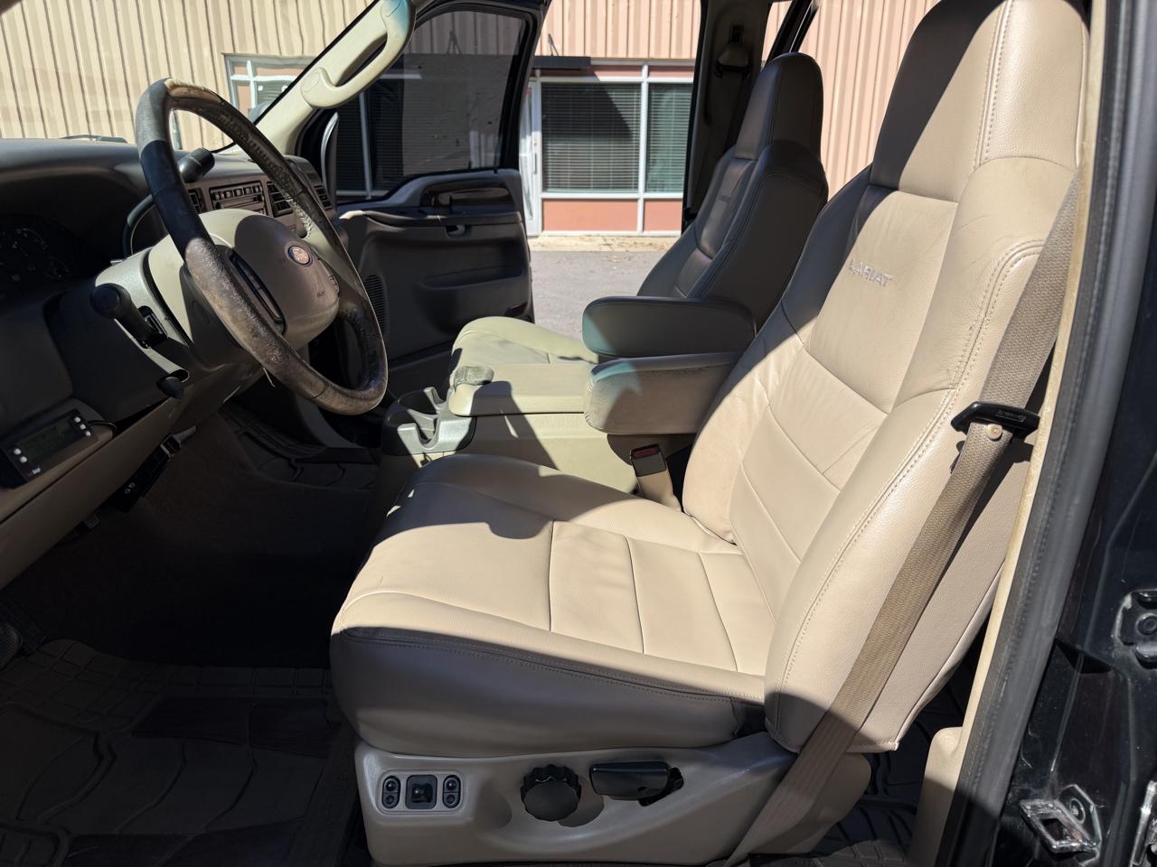 Ford F-250 SD Lariat SuperCab Long Bed 4WD 2004