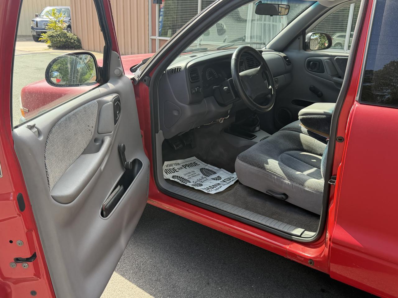 Dodge Dakota Club Cab 2WD 1998