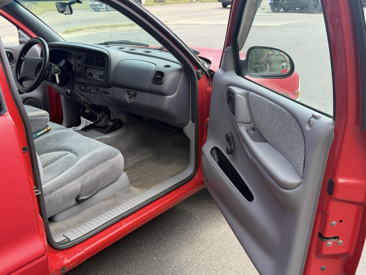 Dodge Dakota Club Cab 2WD 1998